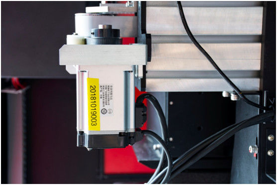 Πολυ μηχανή εκτύπωσης περασμάτων ψηφιακή για το ζαρωμένο εκτυπωτή Inkjet κιβωτίων εμπορικό
